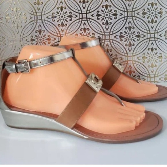 Coach Summer sandals new in the box Size 9 - Picture 5 of 5